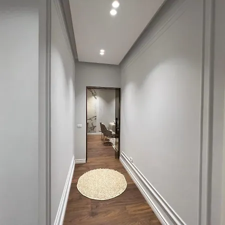 Regal Retreat Appartement *